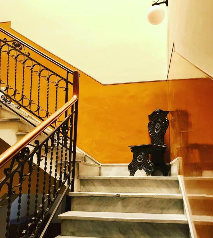 B&B Charme Centre-Ville Artistic & Literary Rooms Palermo Exterior photo